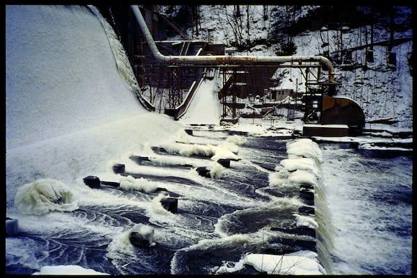 The base of the Gorge Dam in winter